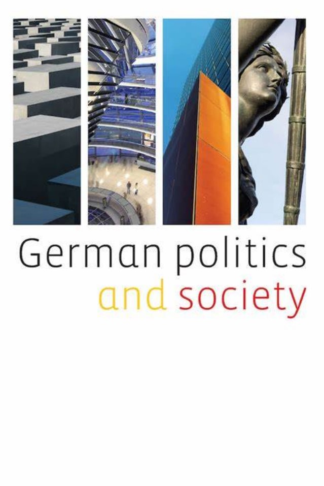 Höhne, Benjamin (2024): The Experimental Catch-up Democratization of Intra-party Leadership Selection in Germany, in: German Politics and Society. 42. Jg., H. 1, S. 61-87.